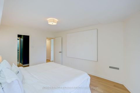 Photo 22 at A12 - 284 Mill Road, Markland Wood, Toronto