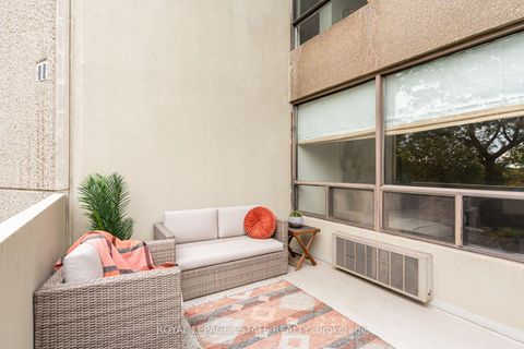 Photo 36 at A12 - 284 Mill Road, Markland Wood, Toronto