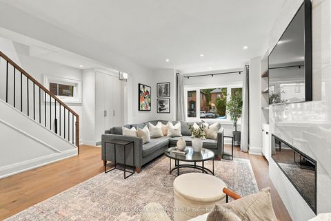 Photo 3 at 162 Chiltern Hill Road, Cedarvale, Toronto