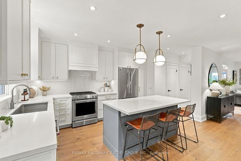 Photo 11 at 162 Chiltern Hill Road, Cedarvale, Toronto
