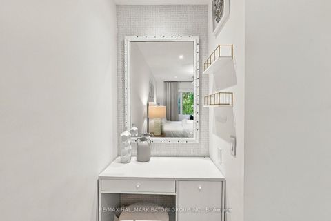 Photo 22 at 162 Chiltern Hill Road, Cedarvale, Toronto