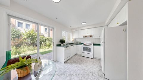 Photo 12 at 610 - 28 Rosebank Drive, Malvern, Toronto