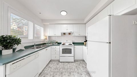 Photo 13 at 610 - 28 Rosebank Drive, Malvern, Toronto