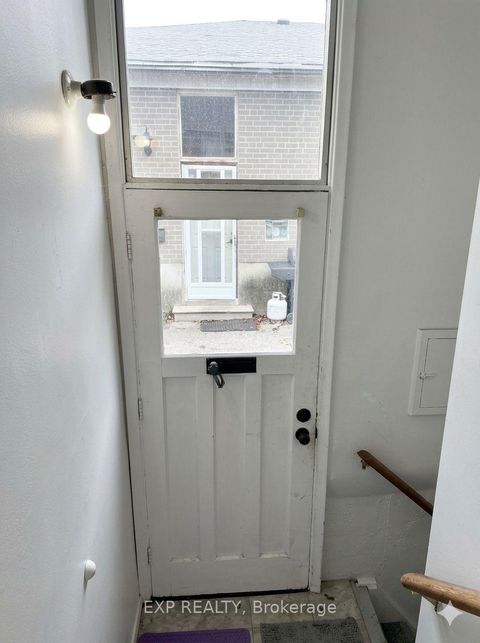 Photo 11 at 23 Chapman Avenue, Parkview, Toronto
