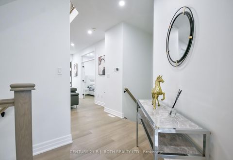 Photo 4 at 41 Auburn Court, Ardagh, Barrie