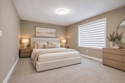 Photo 33 at 41 Auburn Court, Ardagh, Barrie