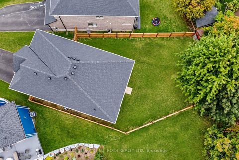 Photo 39 at 41 Auburn Court, Ardagh, Barrie