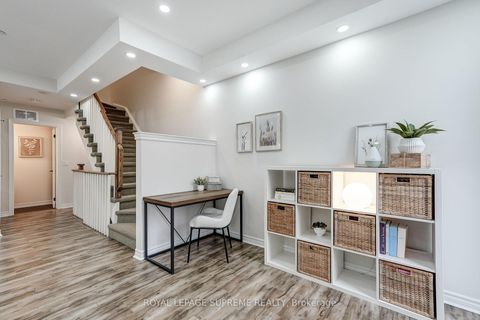 Photo 12 at 36 - 70 Eastwood Park Garden, Long Branch, Toronto