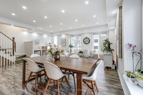 Photo 15 at 36 - 70 Eastwood Park Garden, Long Branch, Toronto