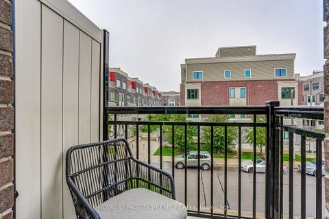 Photo 19 at 36 - 70 Eastwood Park Garden, Long Branch, Toronto
