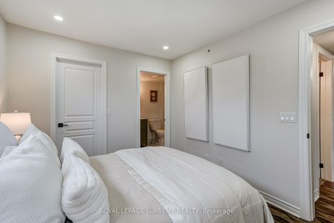 Photo 26 at 36 - 70 Eastwood Park Garden, Long Branch, Toronto