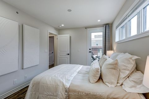 Photo 27 at 36 - 70 Eastwood Park Garden, Long Branch, Toronto