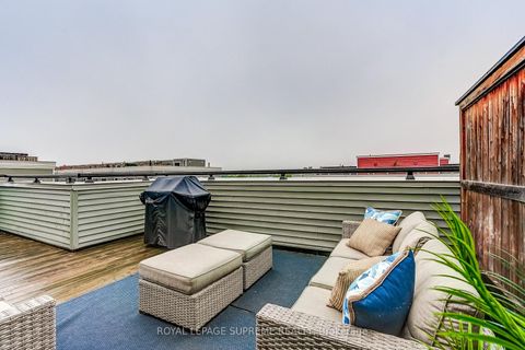 Photo 30 at 36 - 70 Eastwood Park Garden, Long Branch, Toronto