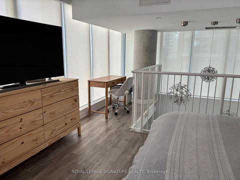Photo 7 at 721 - 77 Shuter Street, Yonge Corridor, Toronto
