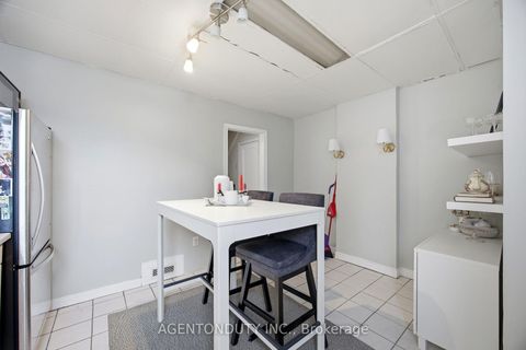 Photo 10 at 51 Perth Avenue, Dufferin Grove, Toronto