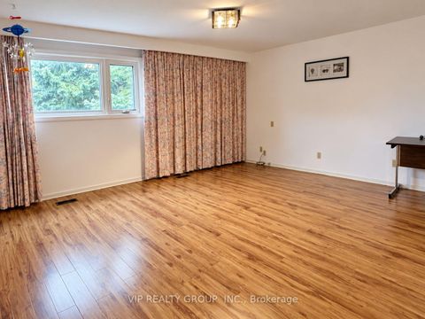 Photo 16 at 69 Yatesbury Road, Steeles, Toronto