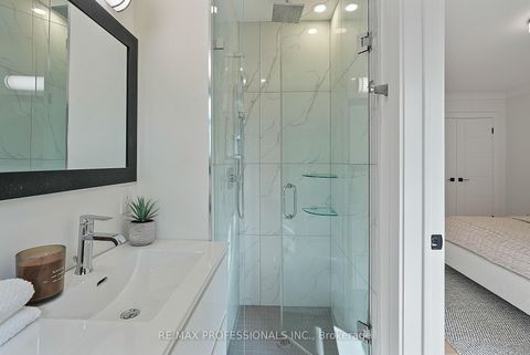 Photo 24 at 15 Bell Royal Court, Humber Valley, Toronto