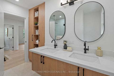 Photo 30 at 15 Bell Royal Court, Humber Valley, Toronto