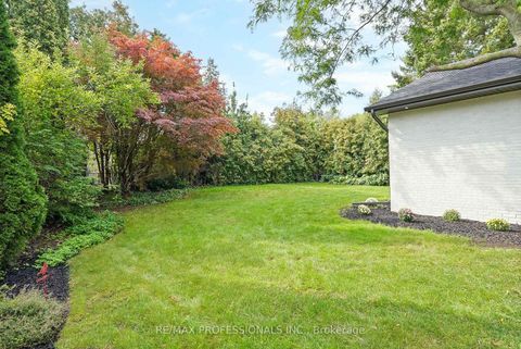 Photo 44 at 15 Bell Royal Court, Humber Valley, Toronto