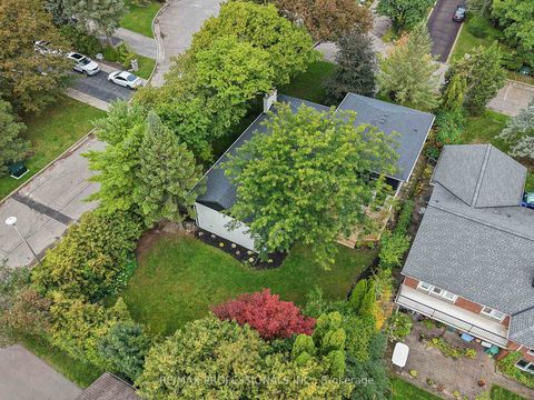 Photo 47 at 15 Bell Royal Court, Humber Valley, Toronto