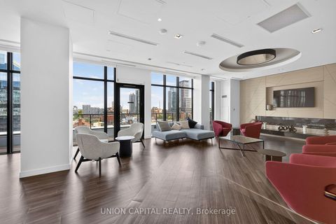 Photo 13 at 609 - 70 Princess Street, Waterfront Communities C8, Toronto