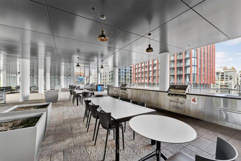 Photo 14 at 609 - 70 Princess Street, Waterfront Communities C8, Toronto