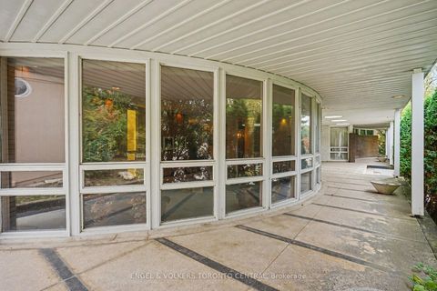 Photo 3 at 11 Suncrest Drive, York Mills, Toronto