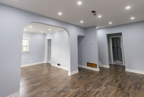 Photo 3 at 29 Megan Avenue, West Hill, Toronto