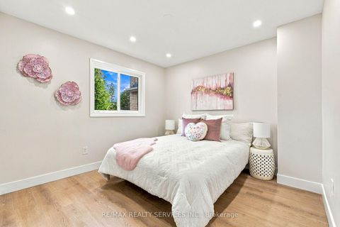 Photo 25 at 6 Scarbell Drive, Highland Creek, Toronto