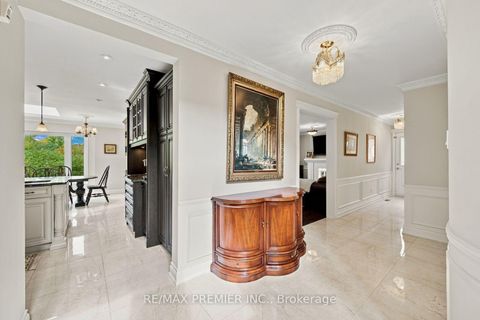 Photo 10 at 98 Cairnburg Place, Islington Woods, Vaughan