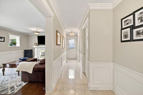Photo 11 at 98 Cairnburg Place, Islington Woods, Vaughan