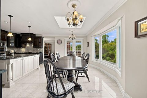 Photo 20 at 98 Cairnburg Place, Islington Woods, Vaughan