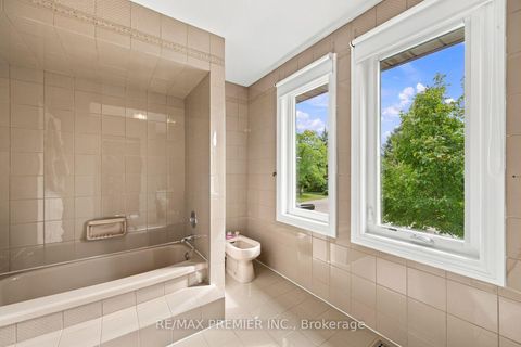 Photo 33 at 98 Cairnburg Place, Islington Woods, Vaughan
