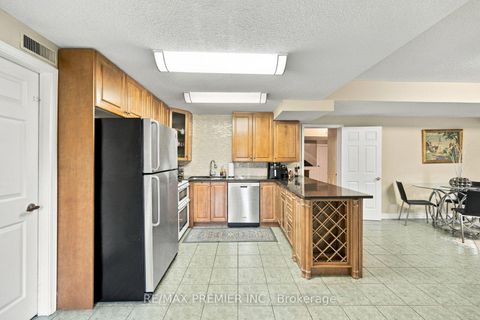 Photo 44 at 98 Cairnburg Place, Islington Woods, Vaughan