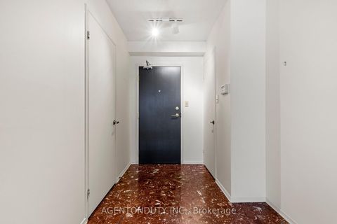 Photo 6 at 1003 - 30 Holly Street, Mount Pleasant West, Toronto