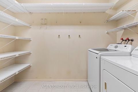 Photo 11 at 1003 - 30 Holly Street, Mount Pleasant West, Toronto