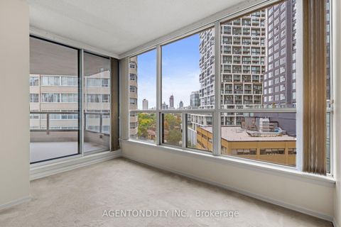 Photo 14 at 1003 - 30 Holly Street, Mount Pleasant West, Toronto