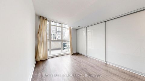 Photo 18 at 316 - 85 Queens Wharf Road, Waterfront Communities C1, Toronto