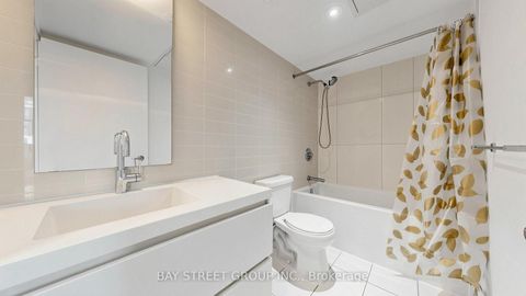 Photo 21 at 316 - 85 Queens Wharf Road, Waterfront Communities C1, Toronto