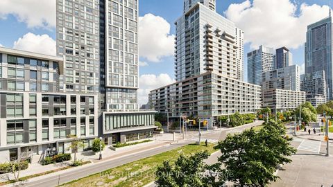 Photo 28 at 316 - 85 Queens Wharf Road, Waterfront Communities C1, Toronto