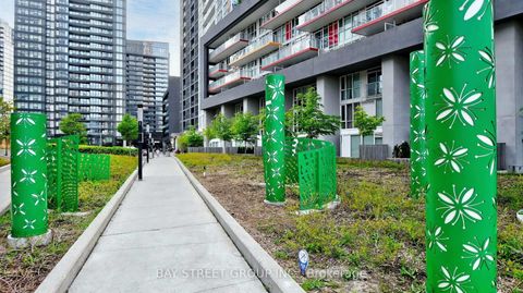 Photo 36 at 316 - 85 Queens Wharf Road, Waterfront Communities C1, Toronto