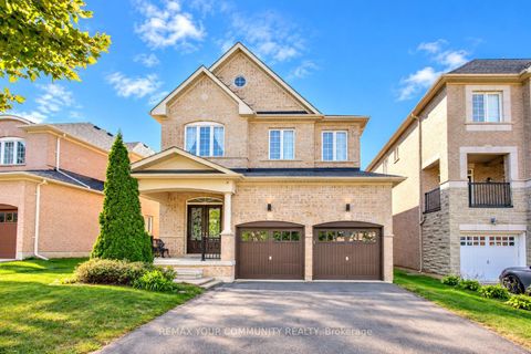 Photo 1 at 79 Chayna Crescent, Patterson, Vaughan