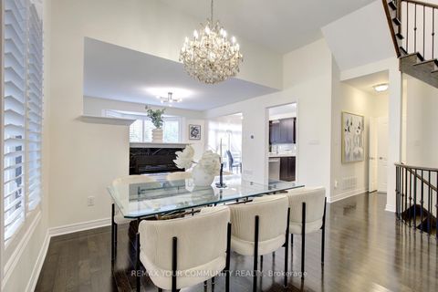Photo 8 at 79 Chayna Crescent, Patterson, Vaughan