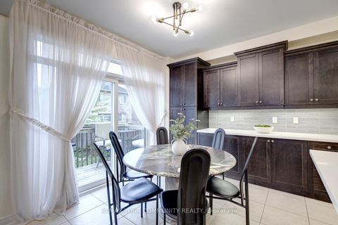Photo 27 at 79 Chayna Crescent, Patterson, Vaughan