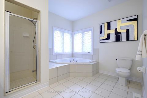 Photo 36 at 79 Chayna Crescent, Patterson, Vaughan