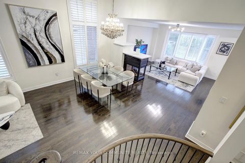 Photo 44 at 79 Chayna Crescent, Patterson, Vaughan