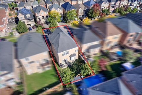 Photo 48 at 79 Chayna Crescent, Patterson, Vaughan