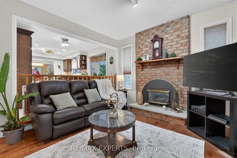 Photo 5 at 155 Stephen Street, North Richvale, Richmond Hill