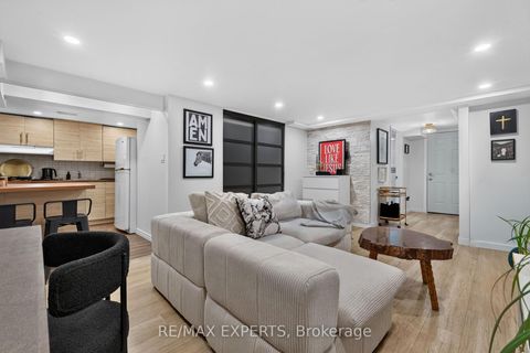 Photo 28 at 155 Stephen Street, North Richvale, Richmond Hill