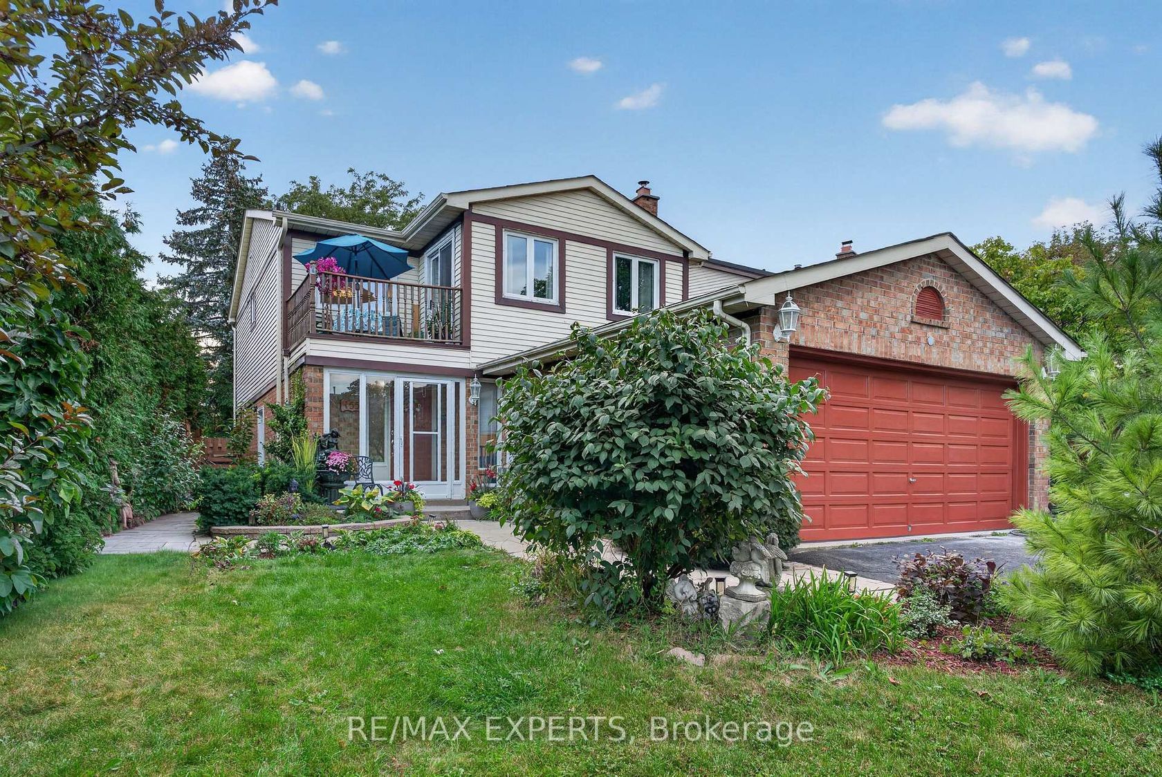 155 Stephen Street, North Richvale, Richmond Hill photo number 2